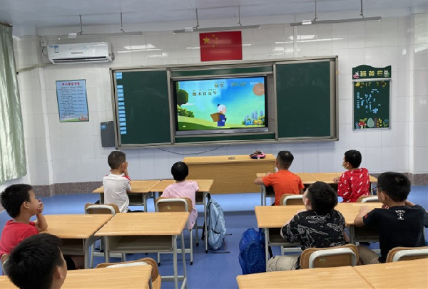 6.放” 一次校级语言文字活动“后面_副本.jpg
