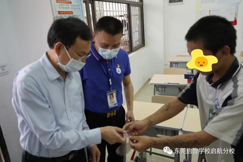 图09.jpg